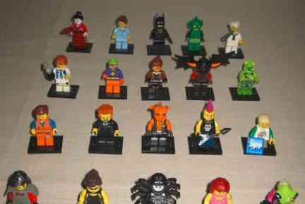 LEGO collectible minifigures 3,5 €kus Pozsony