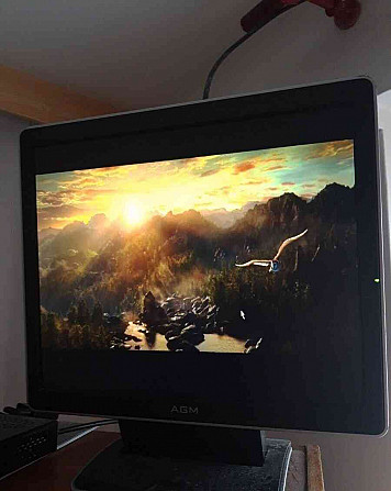 számítógép monitor Rozsnyó - fotó 4