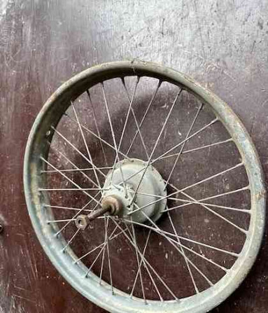 Predám predné koleso + brzdový štít Jawa pionier 550 Uherské Hradiště - foto 3