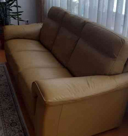 NATUZZI three-seat leather sofa Bratislava - photo 2