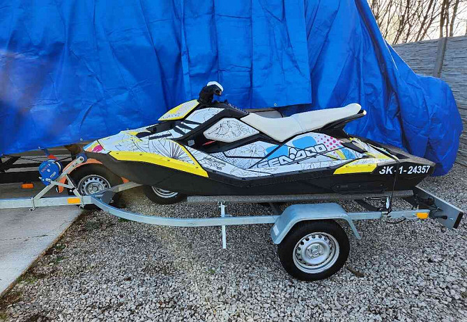 Водный скутер SeaDoo Spark 3up Senec - изображение 5