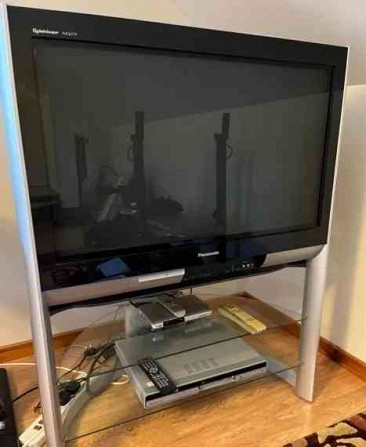 Panasonic Fernseher zu verkaufen, mit Tisch, Top Zustand. Rosenberg - Foto 1