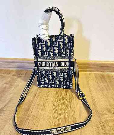 Christian Dior crossbody kabelka Zilina