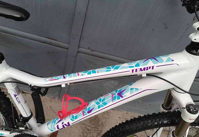 I am selling a brand new Giant Liv Tempt 27.5 er Mko 3x9 AIR Banska Bystrica - photo 9