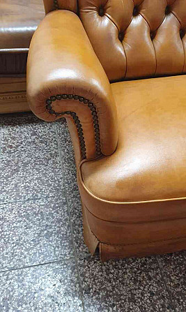 Стильный кожаный диван в стиле Честерфилд 2+1+1 Трнава - изображение 5