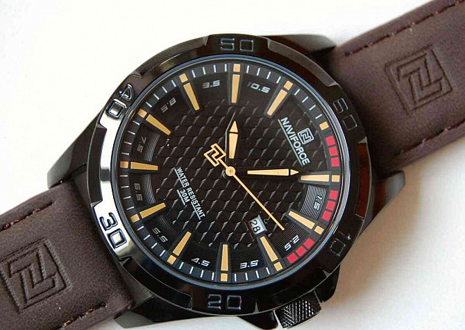 NAVIFORCE NF8023 – мужские стильные часы  - изображение 2