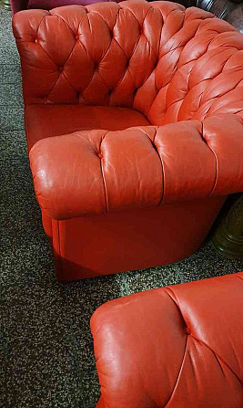 CHESTERFIELD STYLE, RED LEATHER SEATING Trnava - photo 2