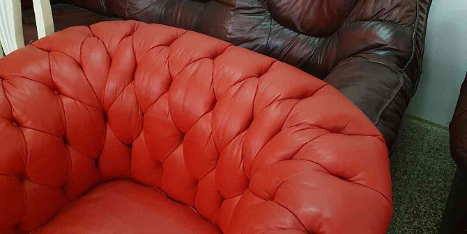 CHESTERFIELD STYLE, RED LEATHER SEATING Trnava - photo 5