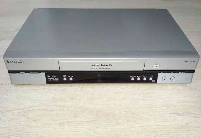 Video recorder Panasonic NV-HV50, 6-head, HIFI STEREO Trencin - photo 1