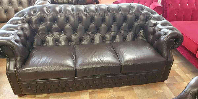 Chesterfield stílusú, 3+2+1 bőr kihúzható kanapé Nagyszombat - fotó 2