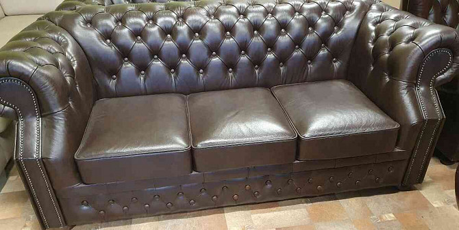 CHESTERFIELD STYLE, NOT USED 2 LEATHER COUCHES Trnava - photo 2
