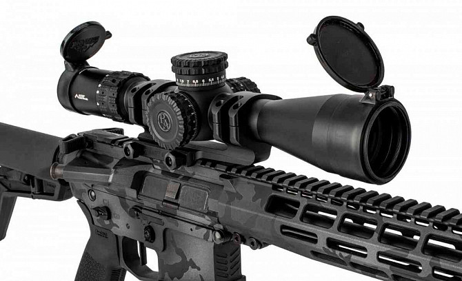 Оптический прицел Основное оружие GLx 2,5-10x44 FFP Ружомберок - изображение 3