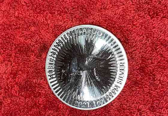Stříbrná mince Kangaroo - Australia (1Oz, 2021-22) Prague