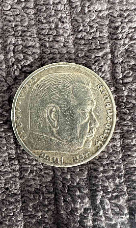 Серебряная монета 5 марок F 1935 г. Прага - изображение 1