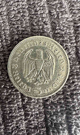 Silver coin 5 Mark F 1935 Prague - photo 2