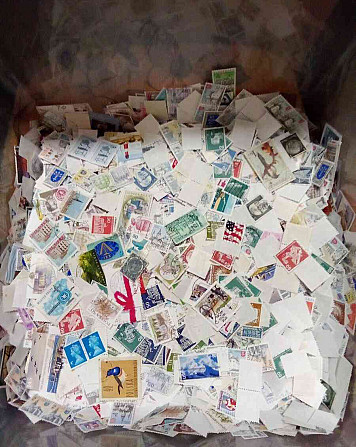 postage stamps 1000 pcs Komarno - photo 1