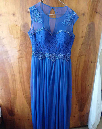 I offer for sale party dresses Trencin - photo 1