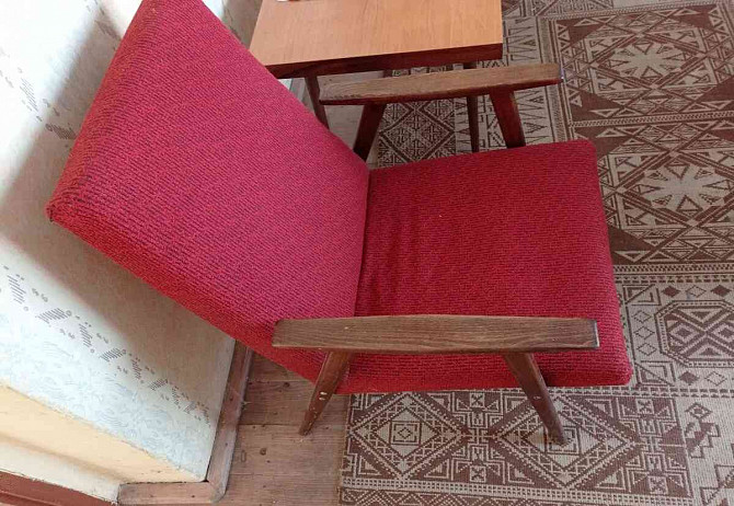 Ich biete zum Verkauf 2 Sessel (Sessel) an Trentschin - Foto 2