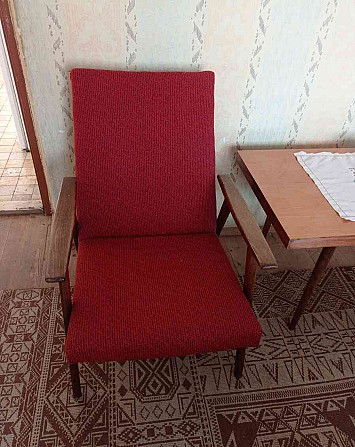 Ich biete zum Verkauf 2 Sessel (Sessel) an Trentschin - Foto 1
