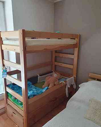 Poschodová posteľ detská s úložným priestorom masív Heiligenkreuz