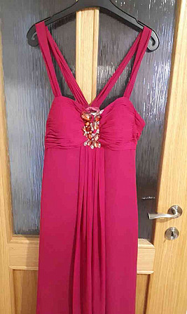 I am selling a burgundy suit, size 42, worn once Nitra - photo 1