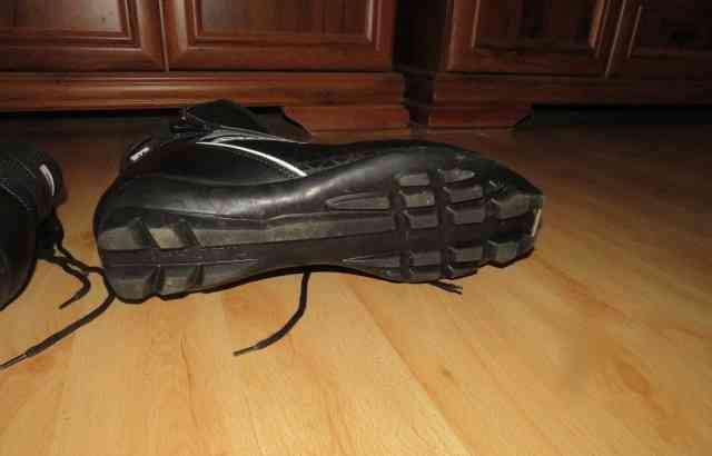 Prodám bezpečnou obuv SALOMON,c.49 13,31,5 cm,SNS Profil Prievidza - foto 5