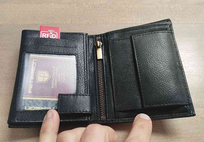 Black leather wallet ❗ Prievidza - photo 3