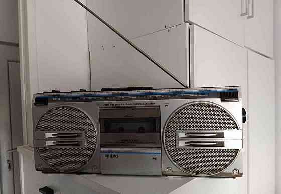 Vintage rádiokazeťák Philips Pozsony