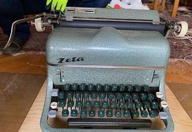 Zeta írógép  - fotó 1