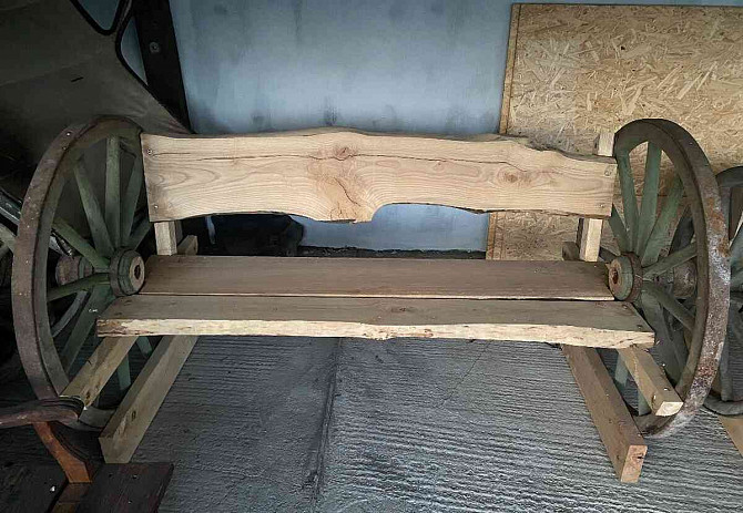 Продам уникальные деревянные лавочки и стол. Кисуцке-Нове-Место - изображение 1
