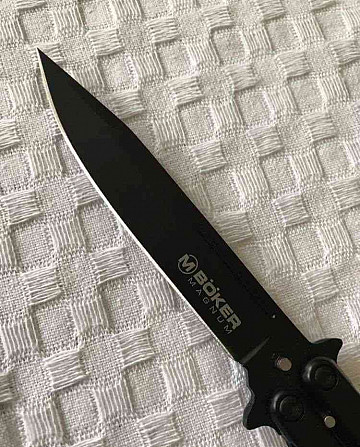 Böker Magnum csokornyakkendő kés Privigye - fotó 2