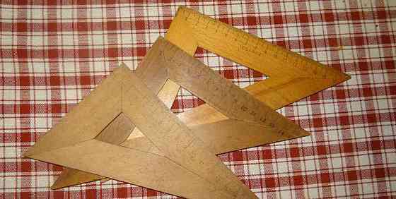 Retro -drevené pravítko-trojuholník Senec