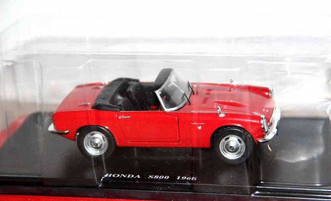 Модели автомобилей Hachette 1:24 Банска-Бистрица - изображение 13