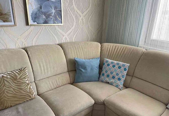 Egy kanapé Pozsony - fotó 4