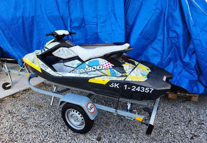 Water scooter SeaDoo Spark 3up Senec - photo 4