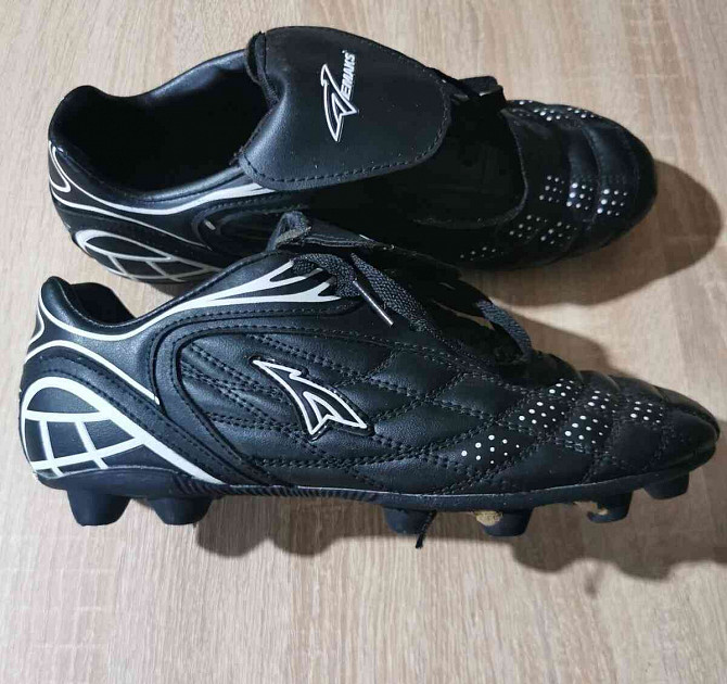 Football boots, size 40  - photo 3