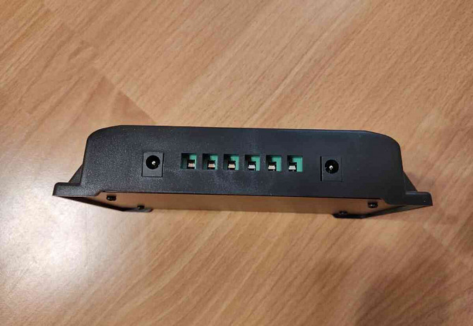 Napelemes vezérlő MPPT 60A 2x USB Aranyosmarót - fotó 4