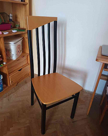 Stoličky Prievidza - foto 1