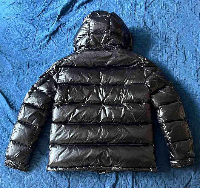 Moncler зимняя куртка Братислава - изображение 2