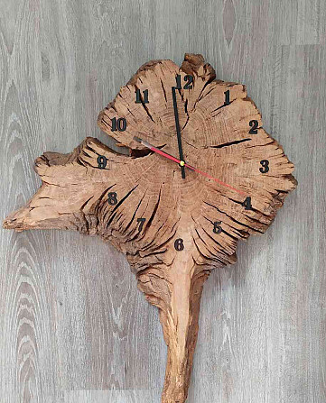 Деревянные часы Партизанске - изображение 1