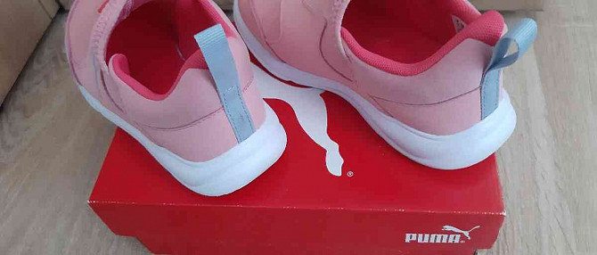 I am selling girls' Puma sneakers, size 29 Galanta - photo 6
