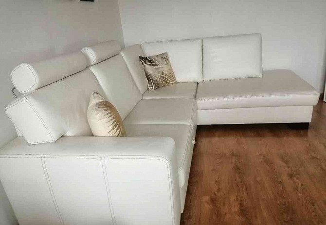 Exclusive white leather folding and corner sofa Banska Bystrica - photo 2