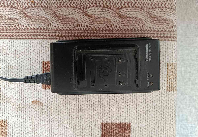 Panasonic charger model VSK0317 Levoča - photo 3