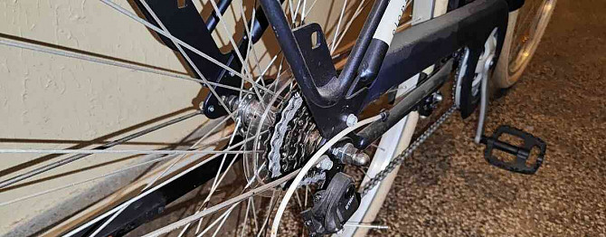 Eladok egy új városi kerékpárt Elops 520, kerekei 28&quot; Pozsony - fotó 8