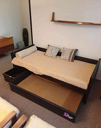 Ich biete zum Verkauf ein Bett mit Stauraum an Ilava - Foto 2