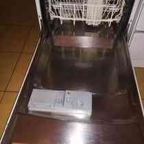 Eladó egy Indesit 45 cm-es mosogatógép Nyitra - fotó 1