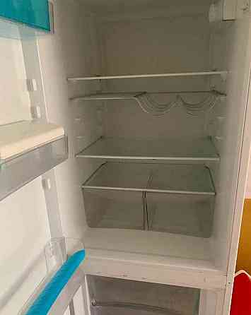 Predám chladničku s mrazničkou Нитра
