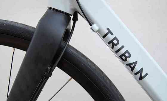 Cestný bicykel TRIBAN R120 ako nový Кошице