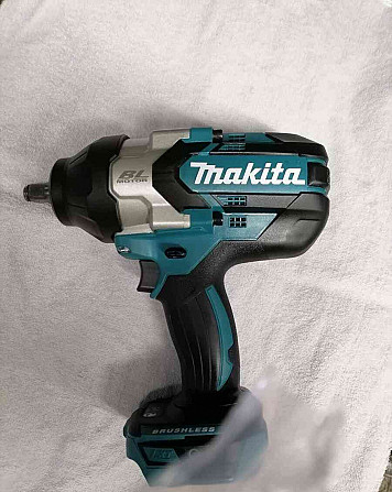 BATTERY DISPOSABLE WRENCH, 18V,, 12&quot;, MAKITA DTW 1002,,-250 EUR Povazska Bystrica - photo 3