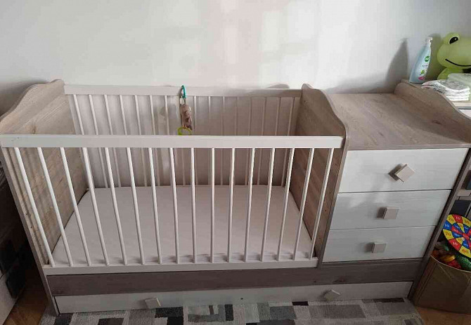 Cot with changing table Banska Bystrica - photo 3